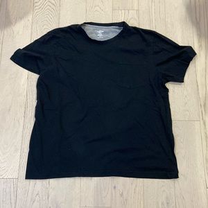 Black t-shirt